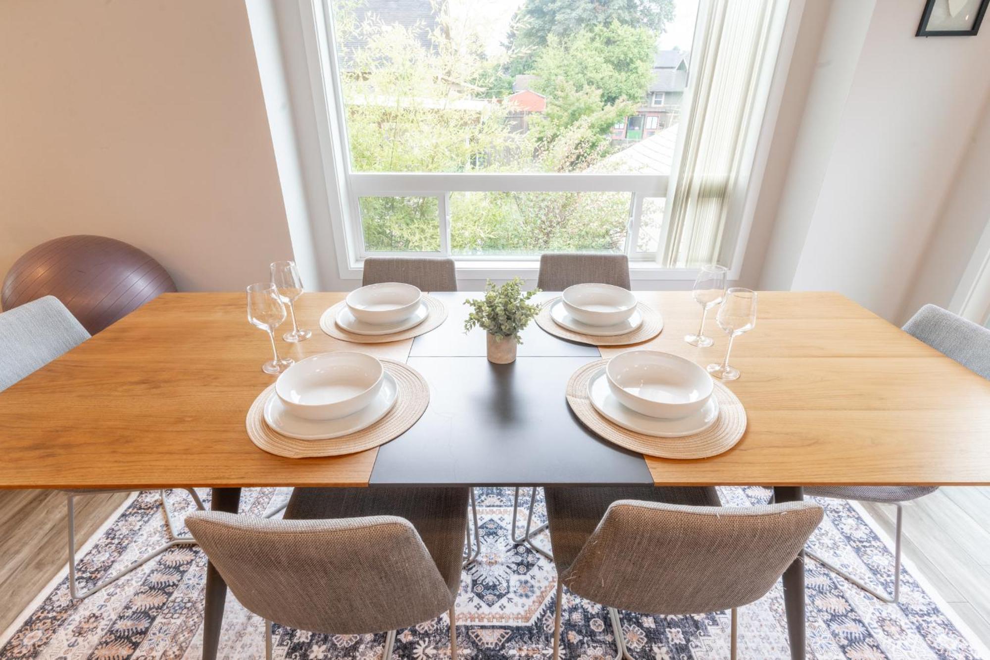 Comfy Family Home, Walkable Neighborhood + Patio! Portland Exterior foto